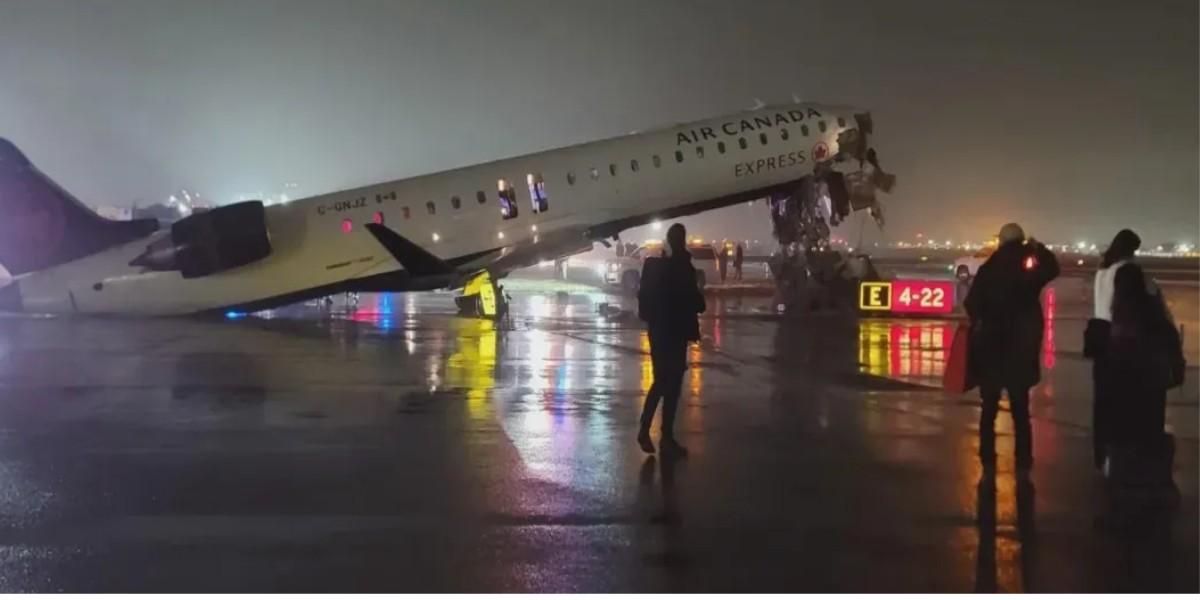 LaGuardia Airport Plane Collision: Air Canada Aircraft Hits Fire Truck, Chaos Ensues