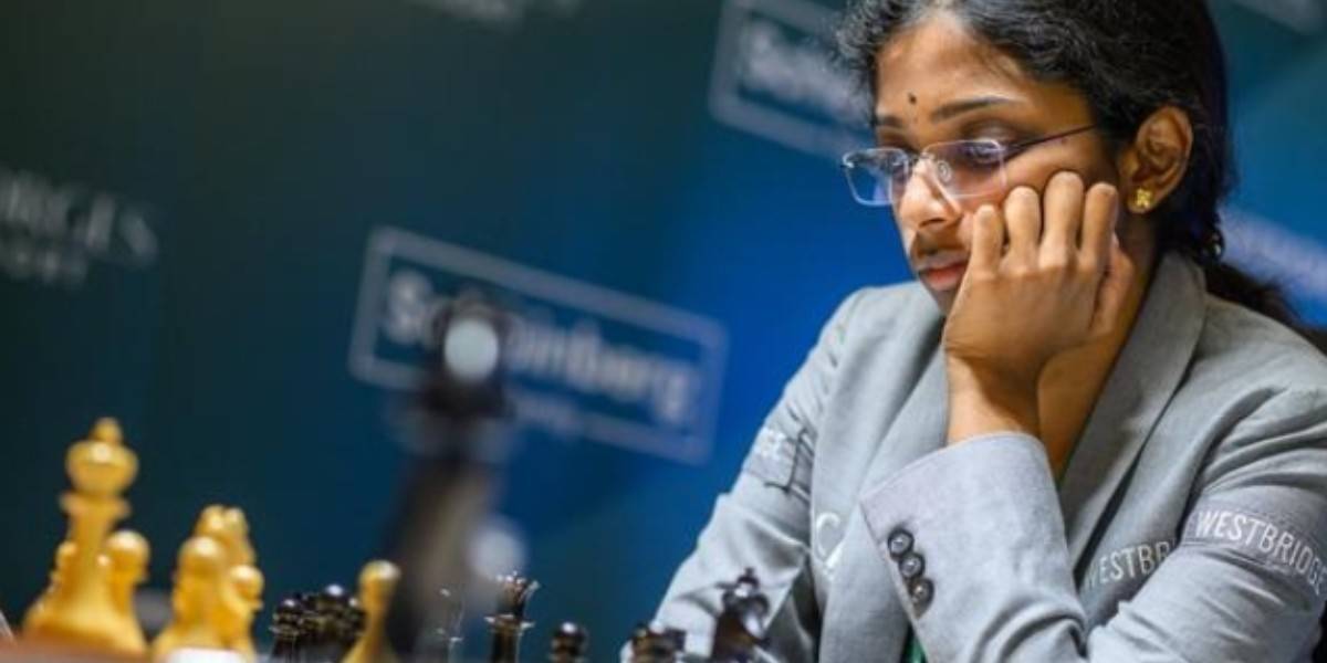 FIDE Candidates 2026 Round 7: Vaishali Wins Again, Praggnanandhaa and Divya Settle for Draws